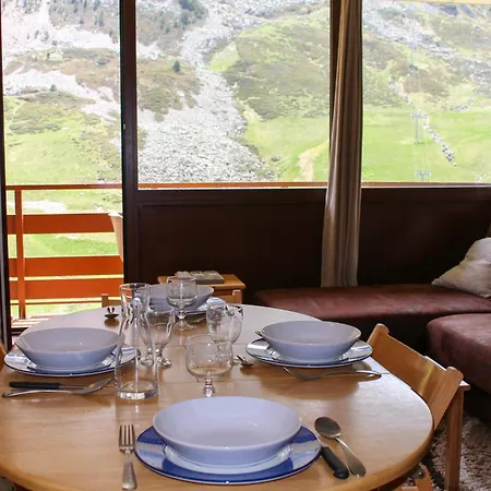 Appartement Le Montana Balcon Plein Sud Pied De Piste Parking Souterrain Prive La Mongie