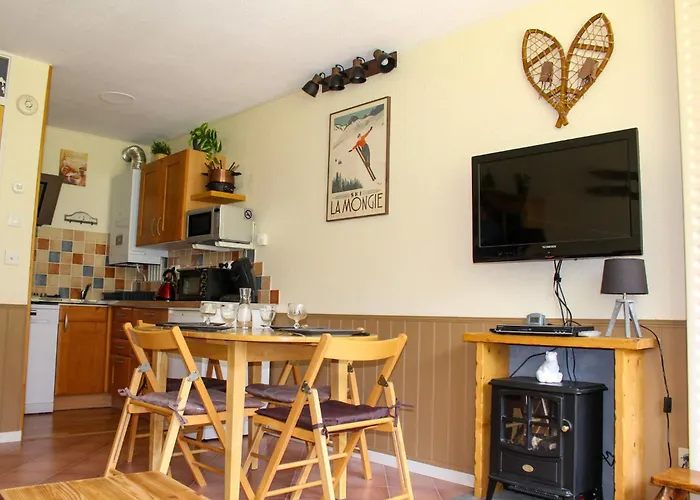 شقة Le Montana Balcon Plein Sud Pied De Piste Parking Souterrain Prive لا مونجي